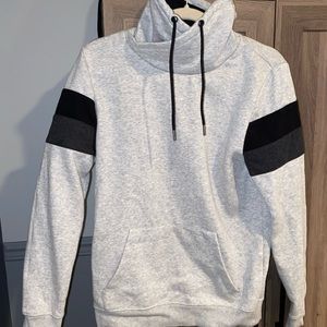 Chimney-collar Sweatshirt